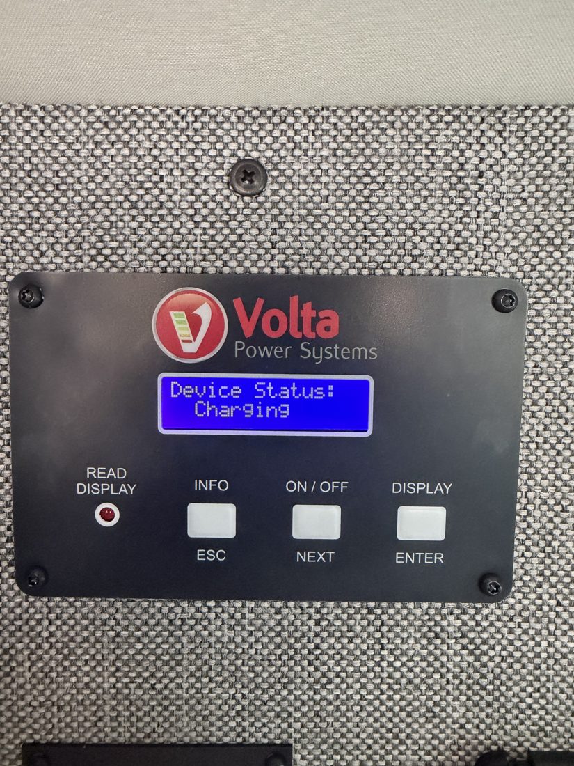 Volta panel: Device status · charging